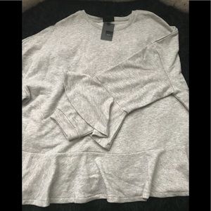 Ruffled grey sweatshirt